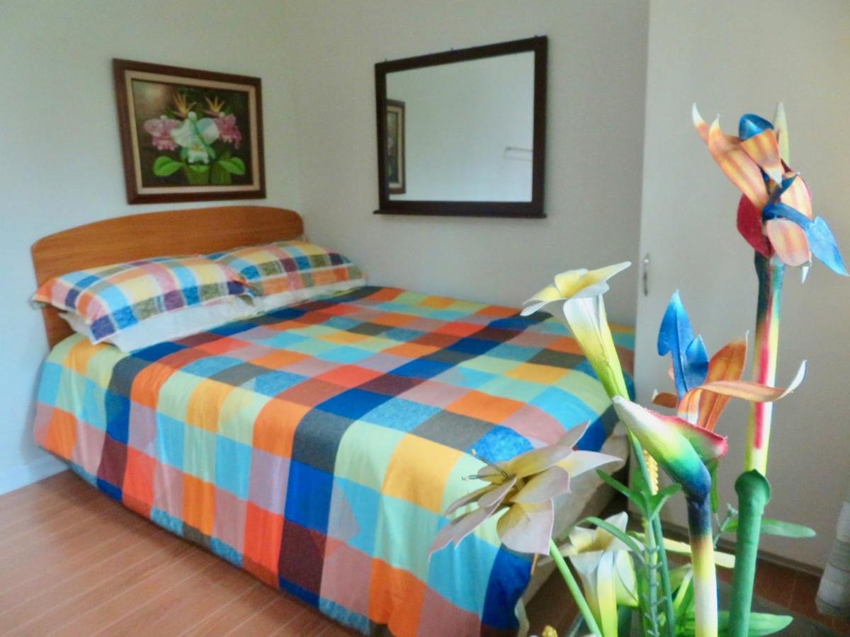 All Care Bed And Breakfast Tagaytay City Exterior photo